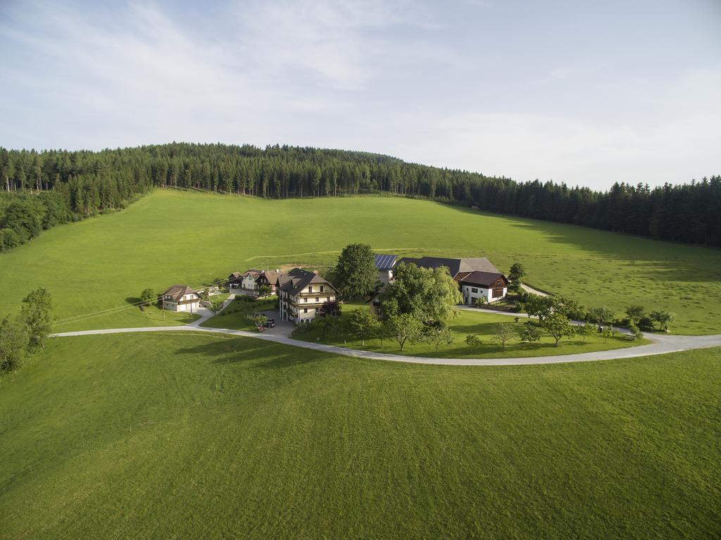 Bauernhof Hoenigshof フィッシュバッハ エクステリア 写真
